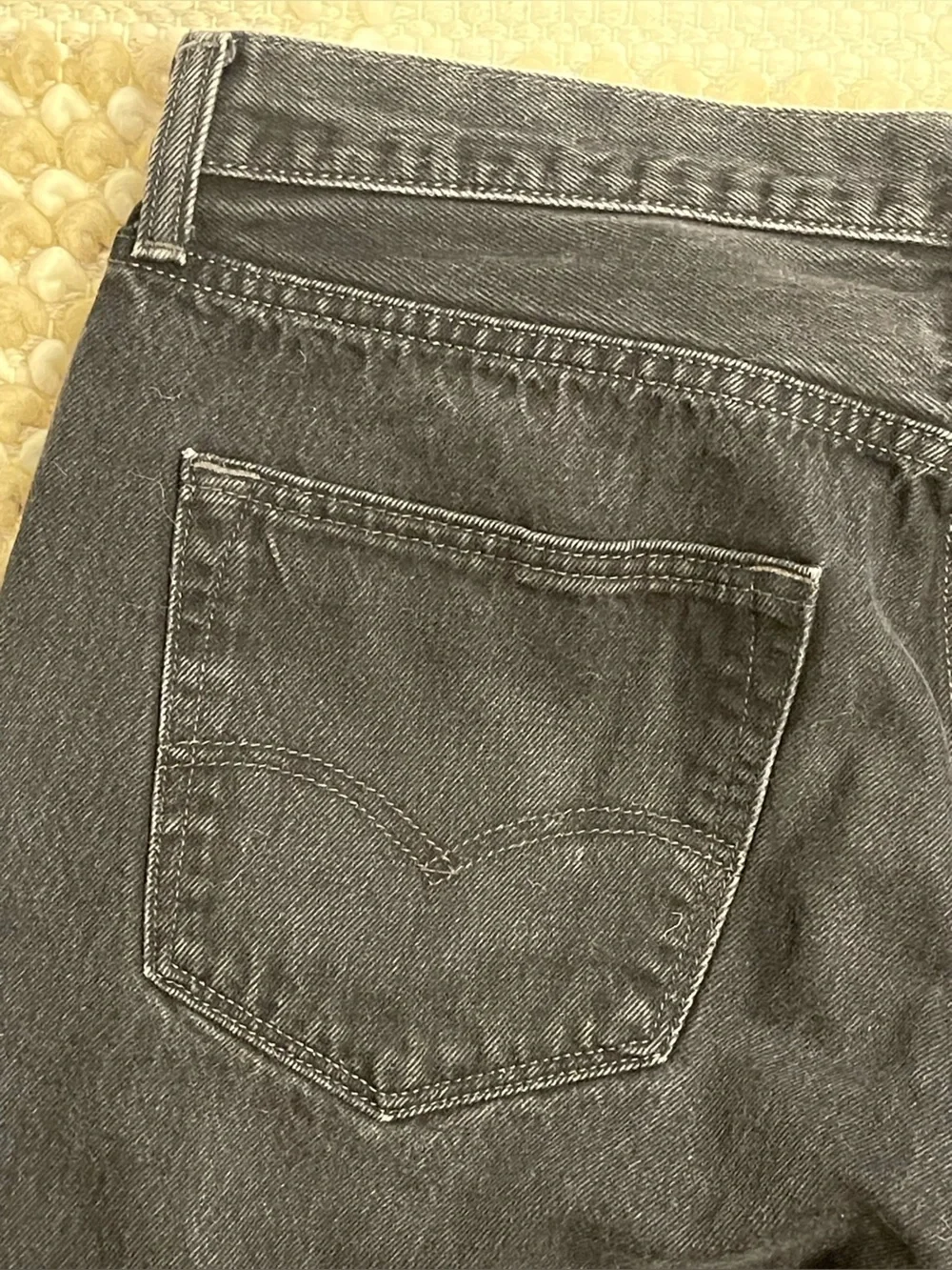 Levi's 501 Button Fly Black Straight Leg Relaxed Fit Men’s Jeans Size 35/32